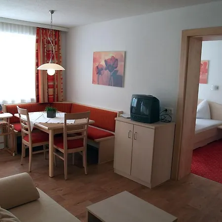 Apartment Haus Pittl *